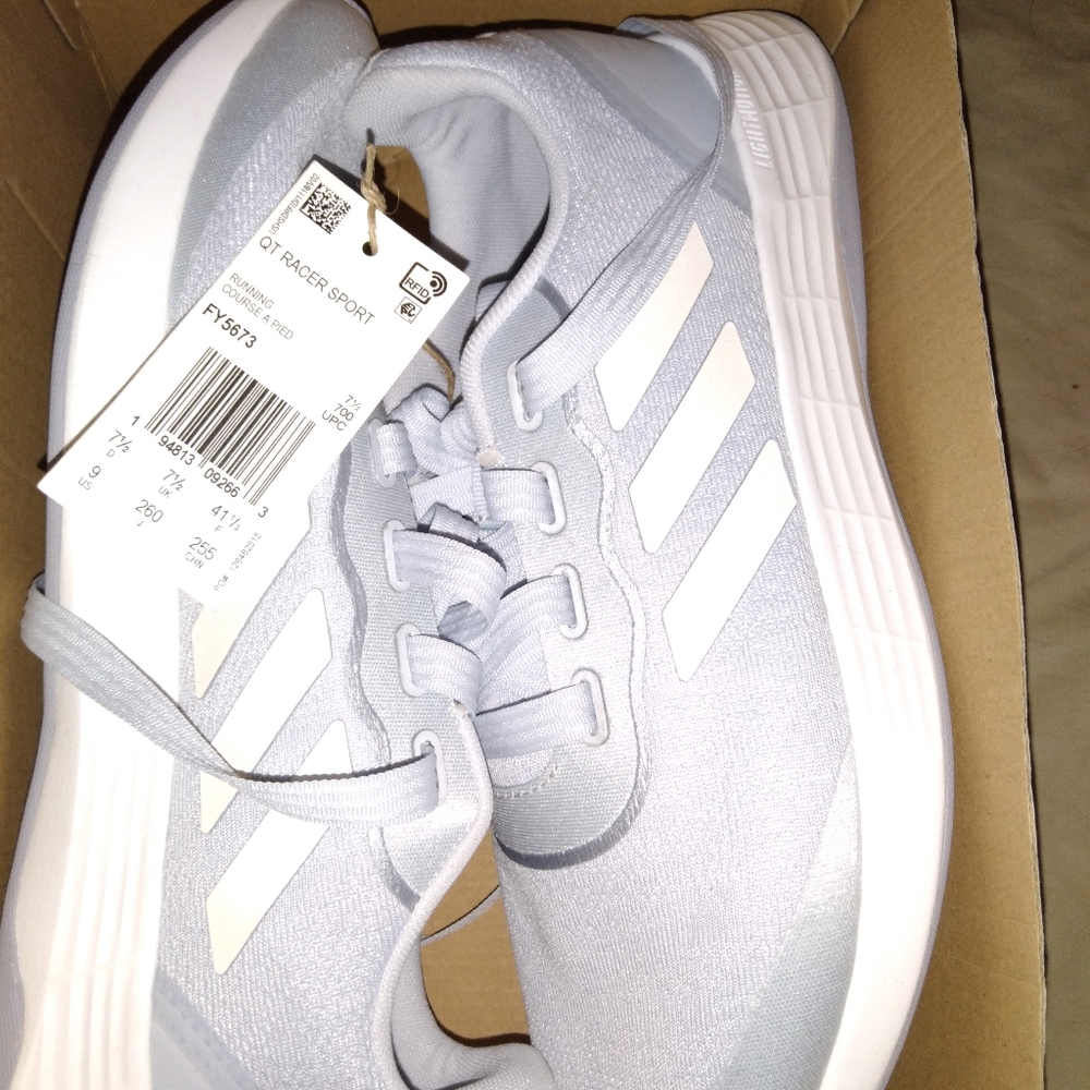Adidas Womens Size 9 Shoes